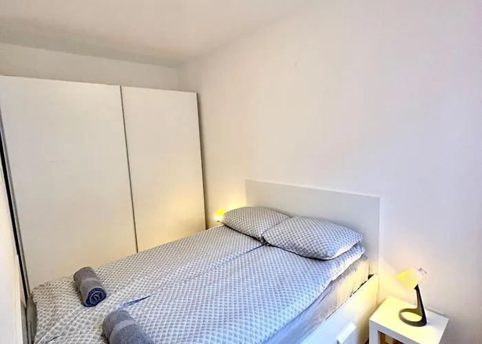 Apartament Leo *